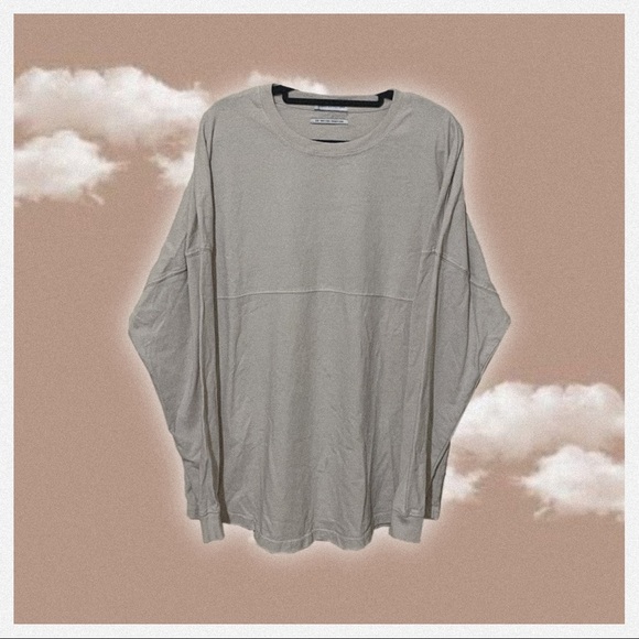 ♥︎ Urban Outfitters Oversized Drop Long Sleeve ♥︎ - Picture 2 of 5